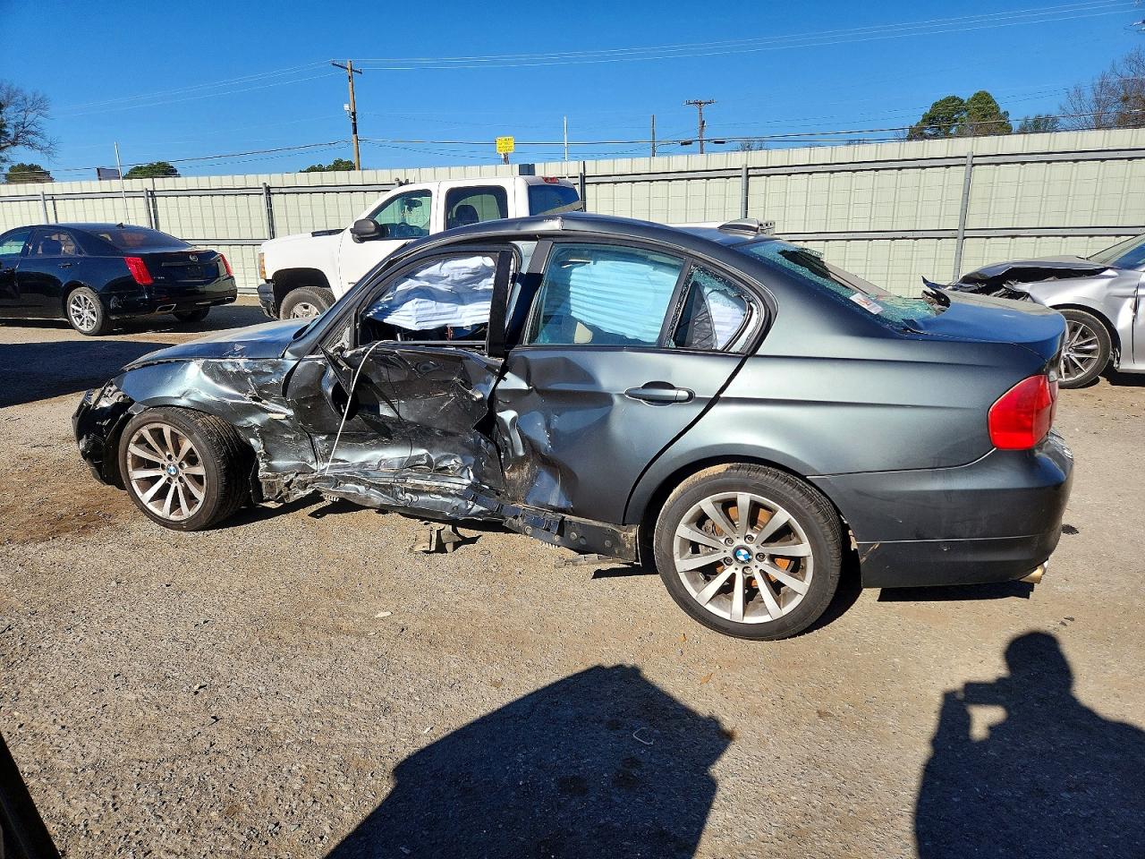 2011 BMW 328 I photo 2