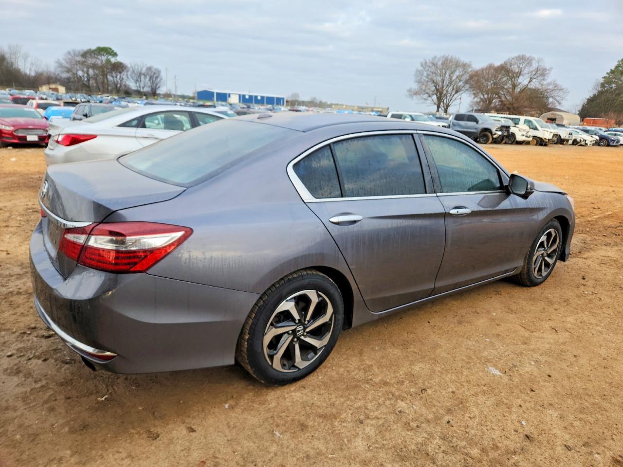 2017 HONDA ACCORD EX photo 3