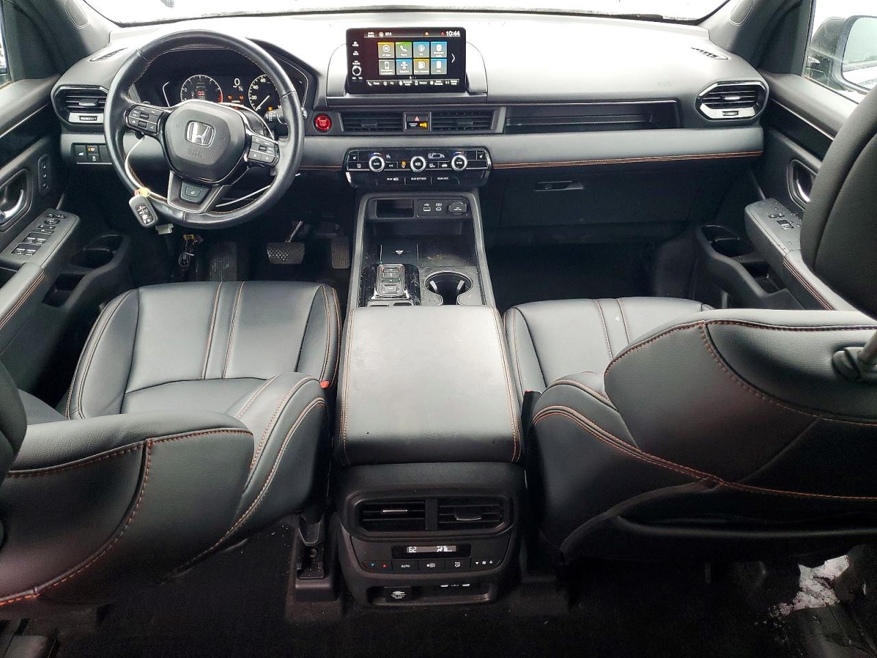 2025 HONDA PILOT TRAILSPORT photo 8