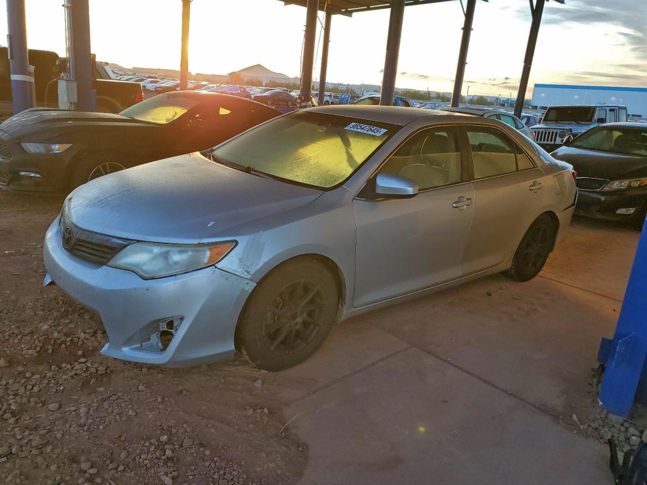 2014 TOYOTA CAMRY