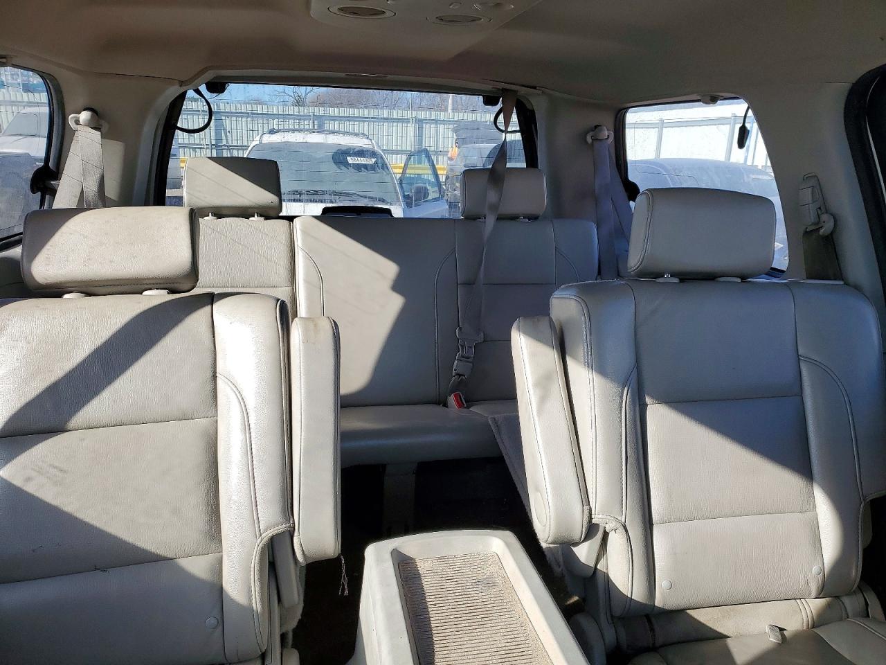 2010 NISSAN ARMADA PLATINUM photo 10