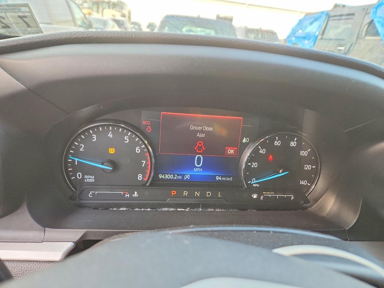 2021 FORD EXPLORER XLT photo 9