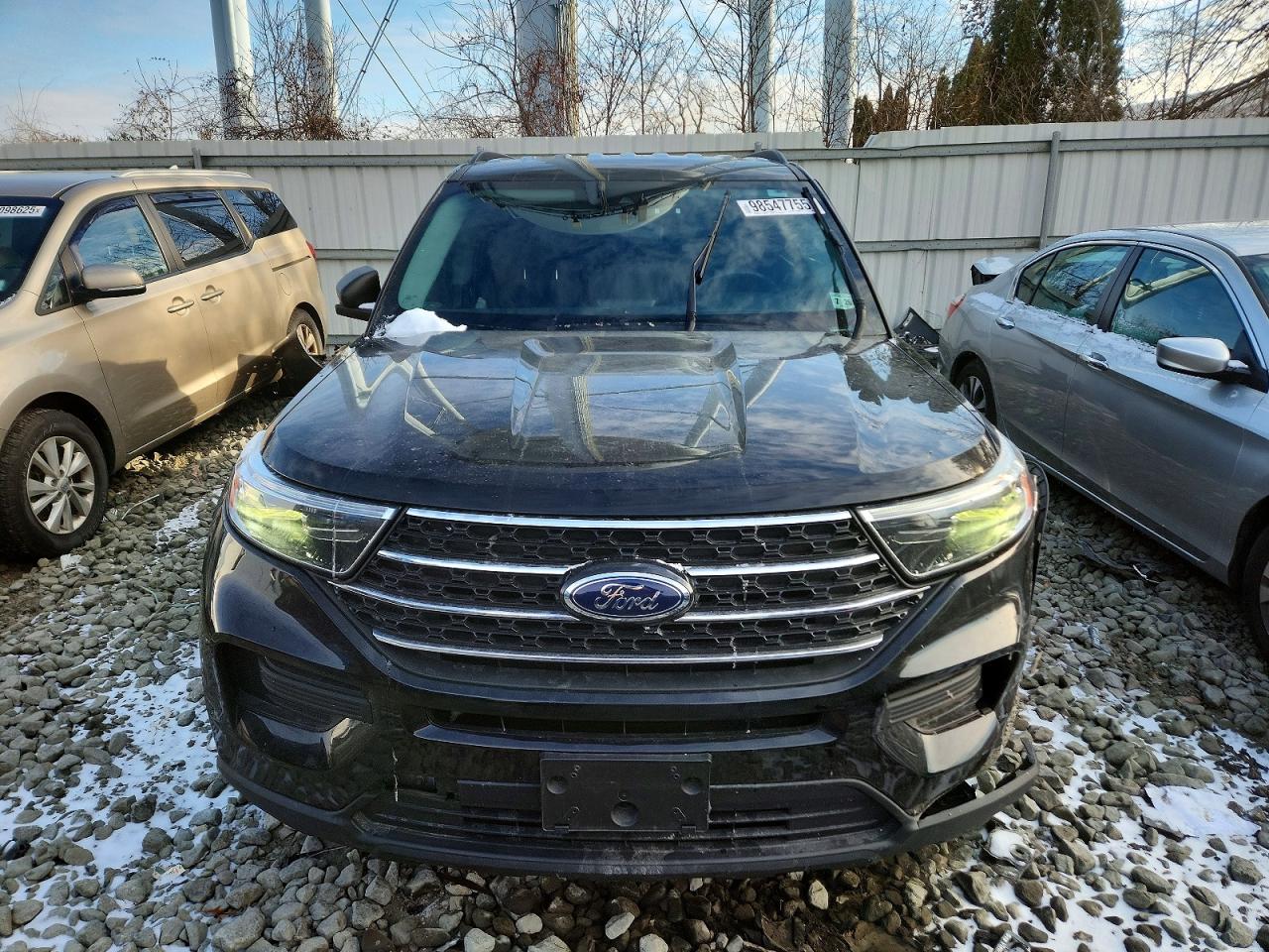 2021 FORD EXPLORER XLT photo 5