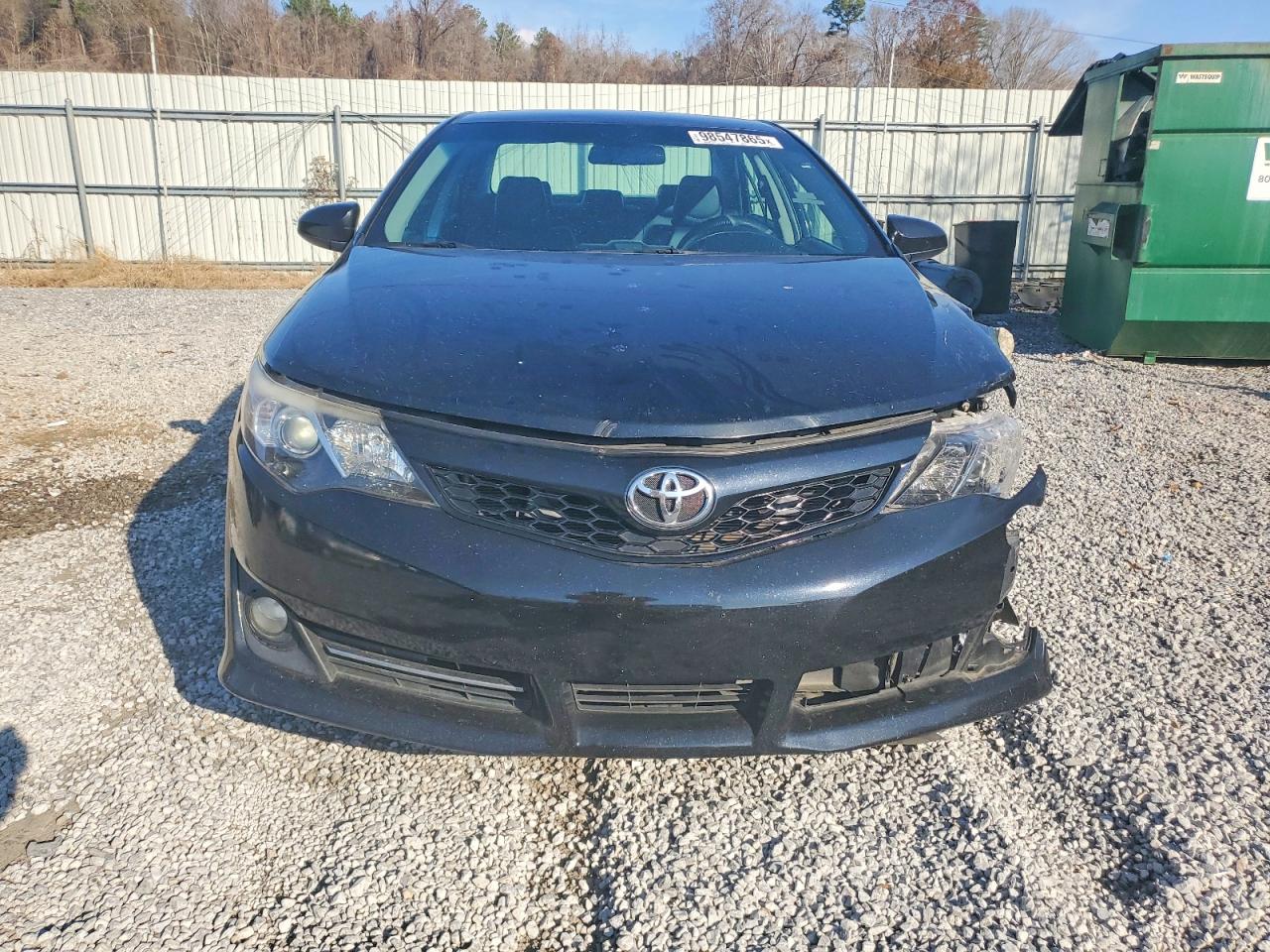 2014 TOYOTA CAMRY L photo 5
