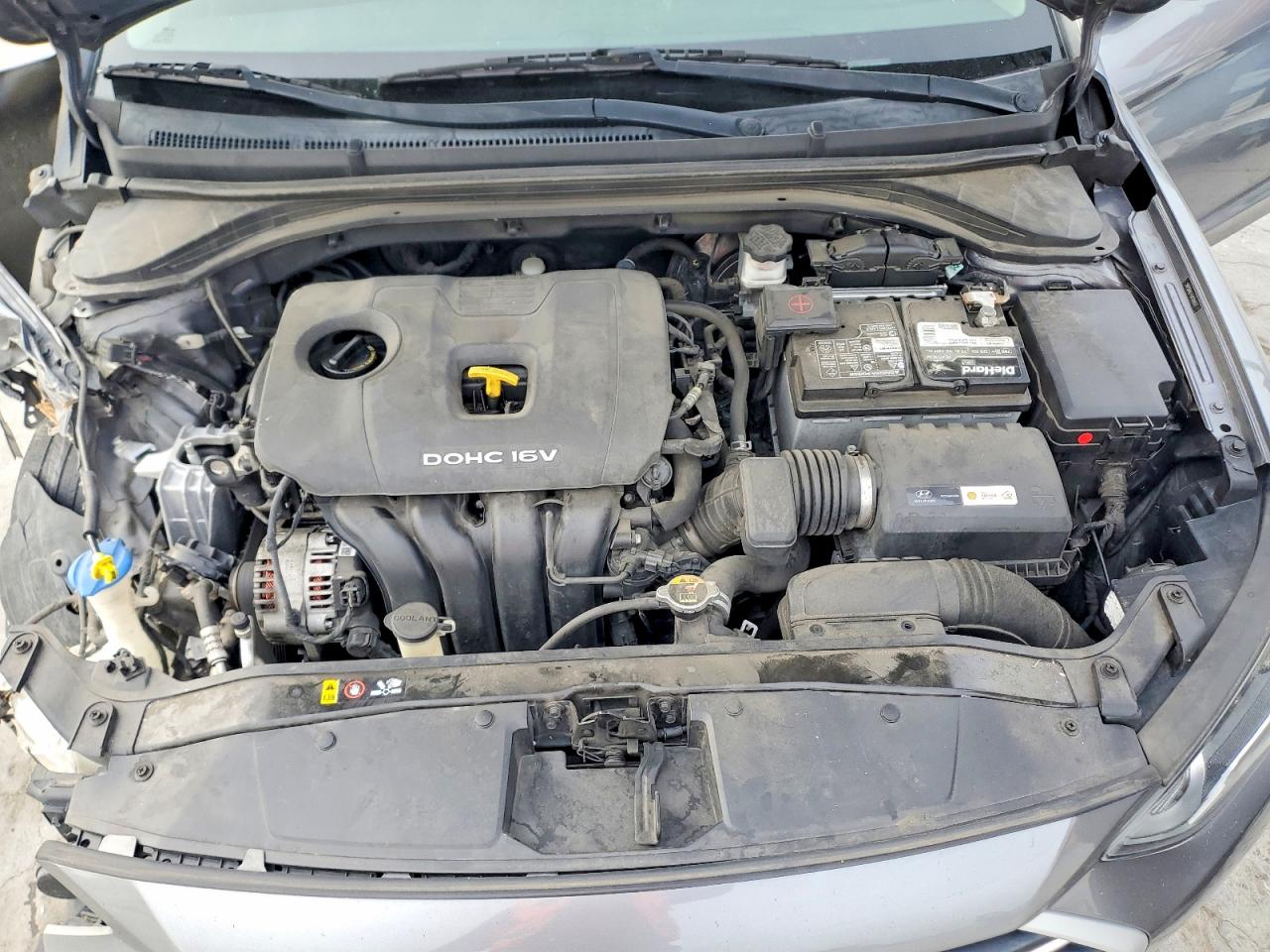 2018 HYUNDAI ELANTRA SEL photo 11