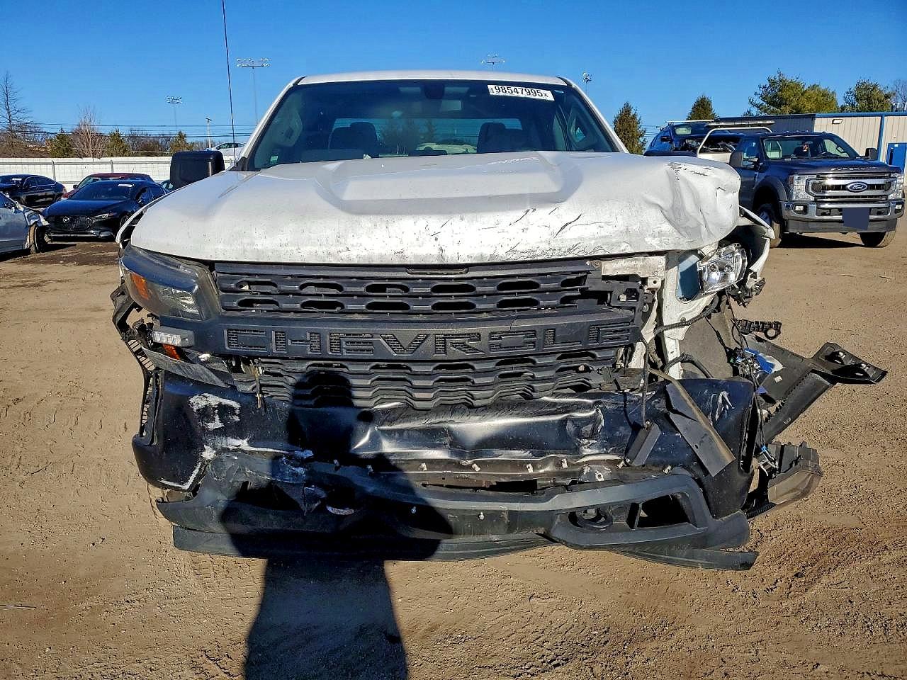 2019 CHEVROLET SILVERADO K1500 photo 5