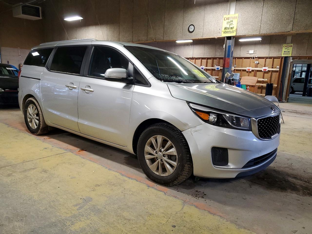 2016 KIA SEDONA LX photo 4