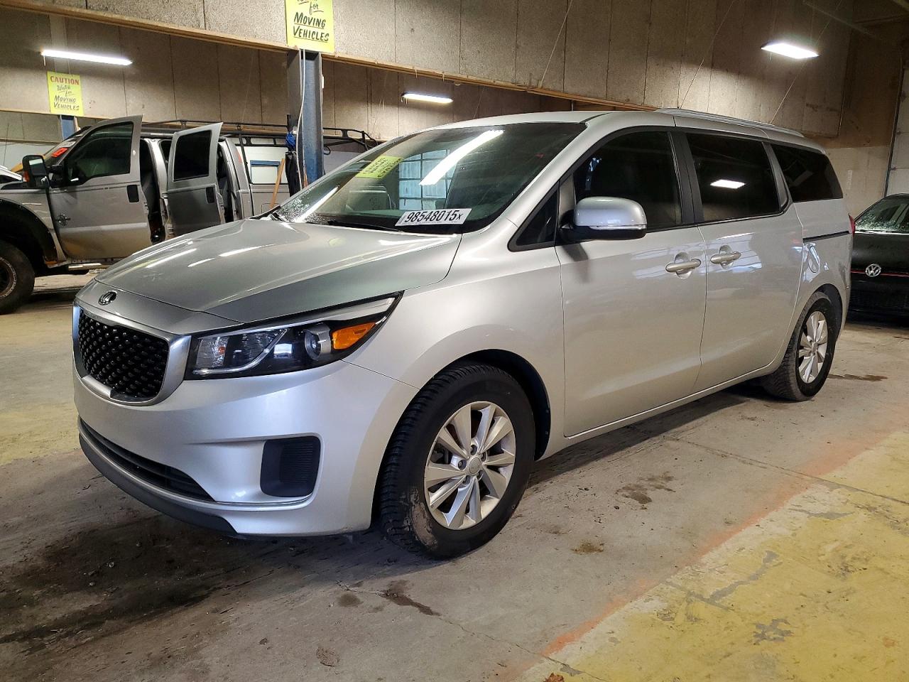 2016 KIA SEDONA