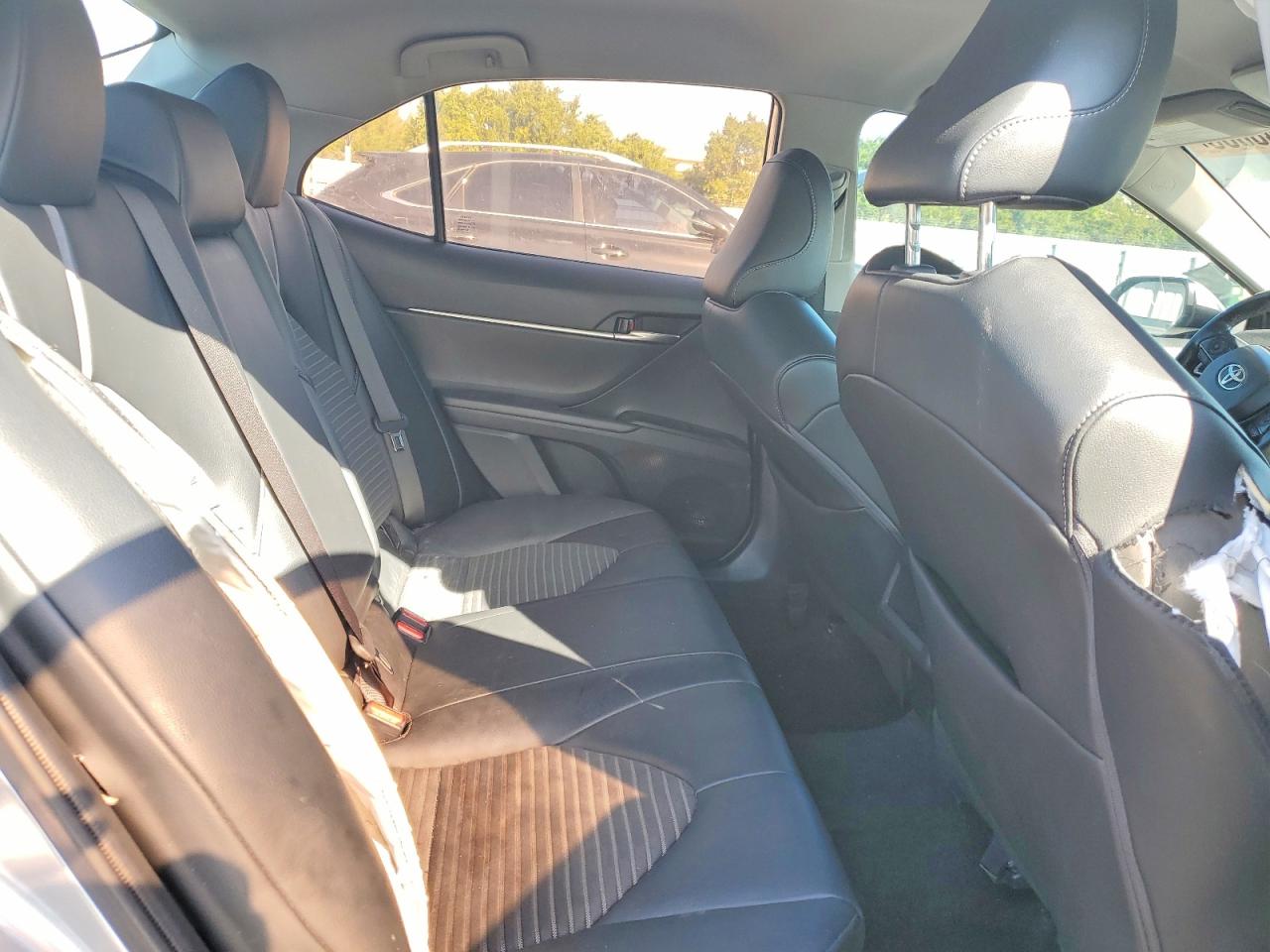 2022 TOYOTA CAMRY SE photo 10
