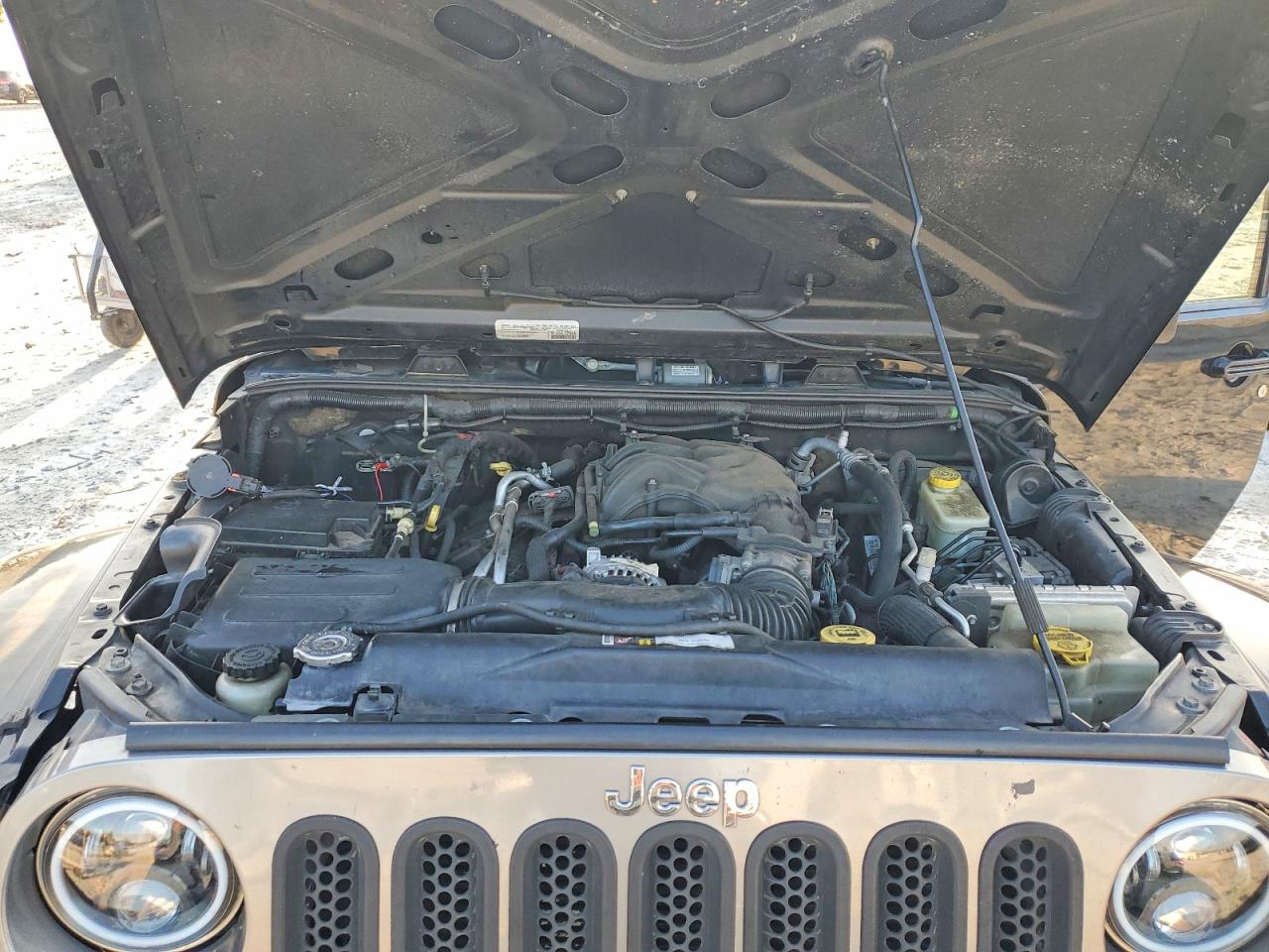 2015 JEEP WRANGLER UNLIMITED SPORT photo 11