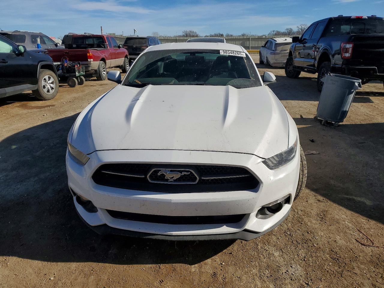 2015 FORD MUSTANG photo 9