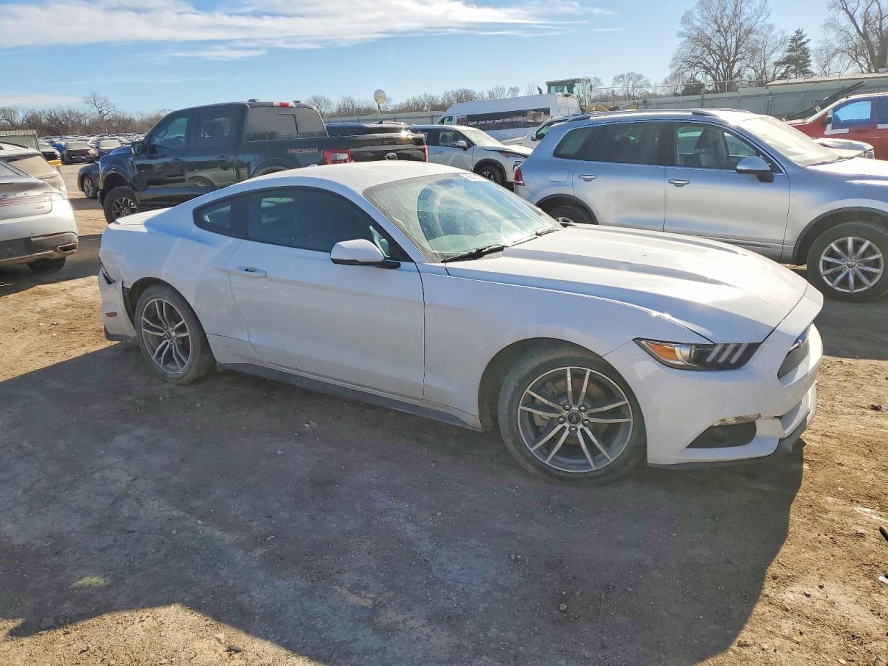 2015 FORD MUSTANG photo 7