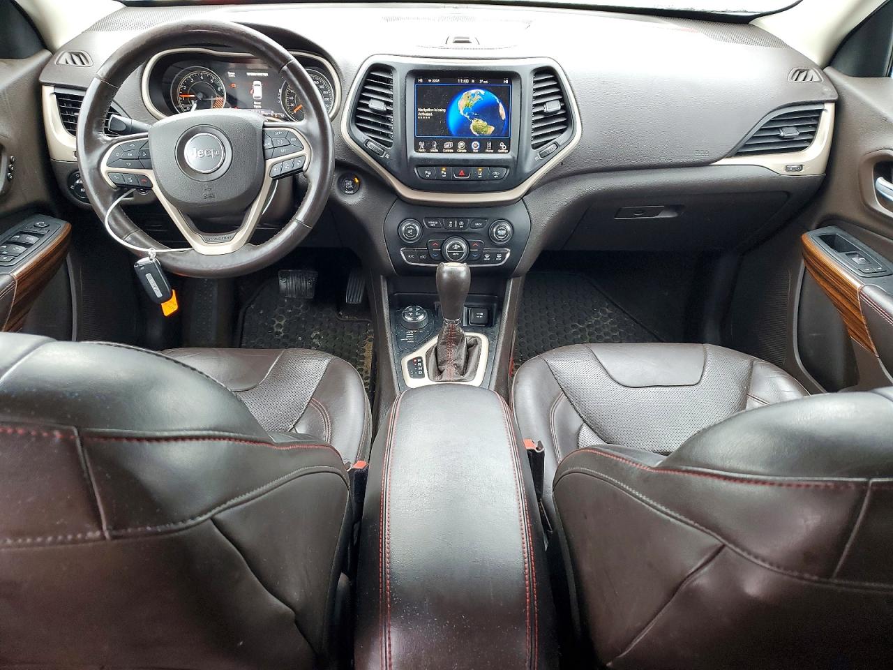2015 JEEP CHEROKEE TRAILHAWK photo 8