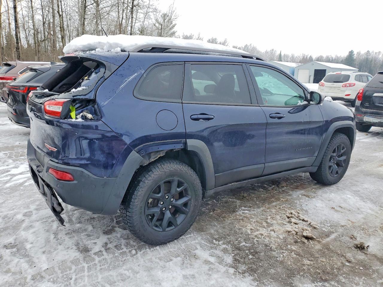 2015 JEEP CHEROKEE TRAILHAWK photo 3