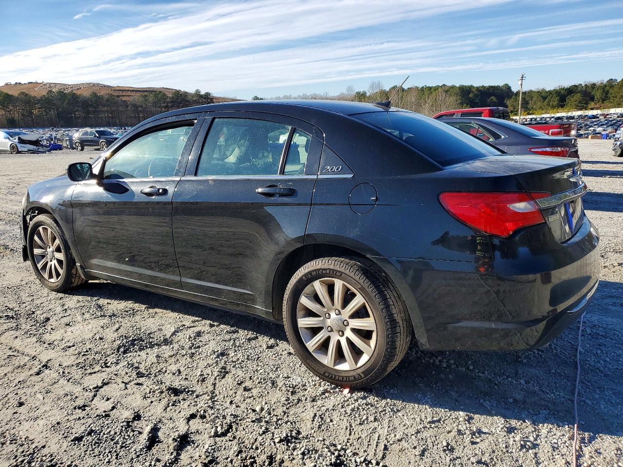 2013 CHRYSLER 200 TOURING photo 2