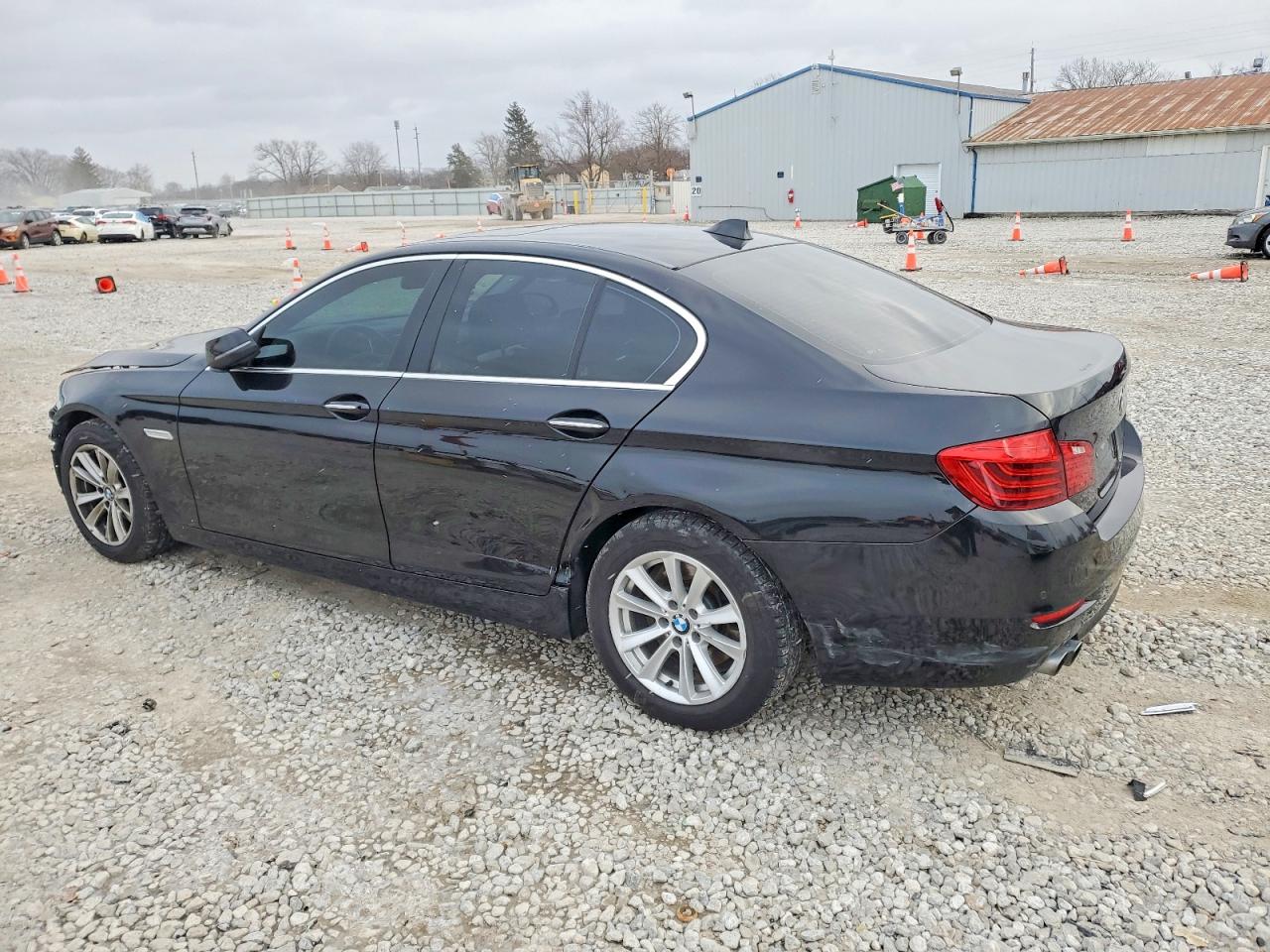 2015 BMW 528 XI photo 3