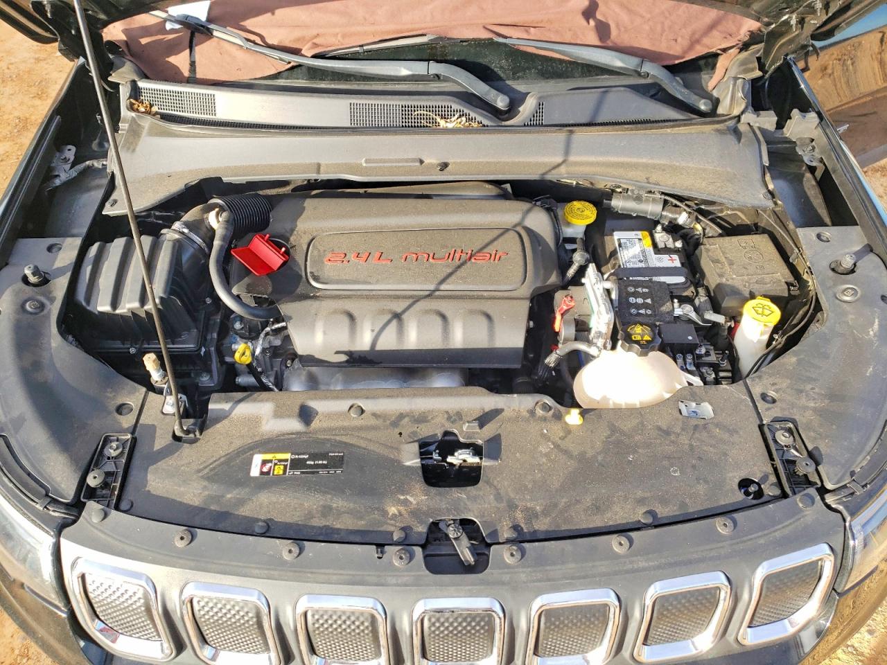 2022 JEEP COMPASS LATITUDE photo 12