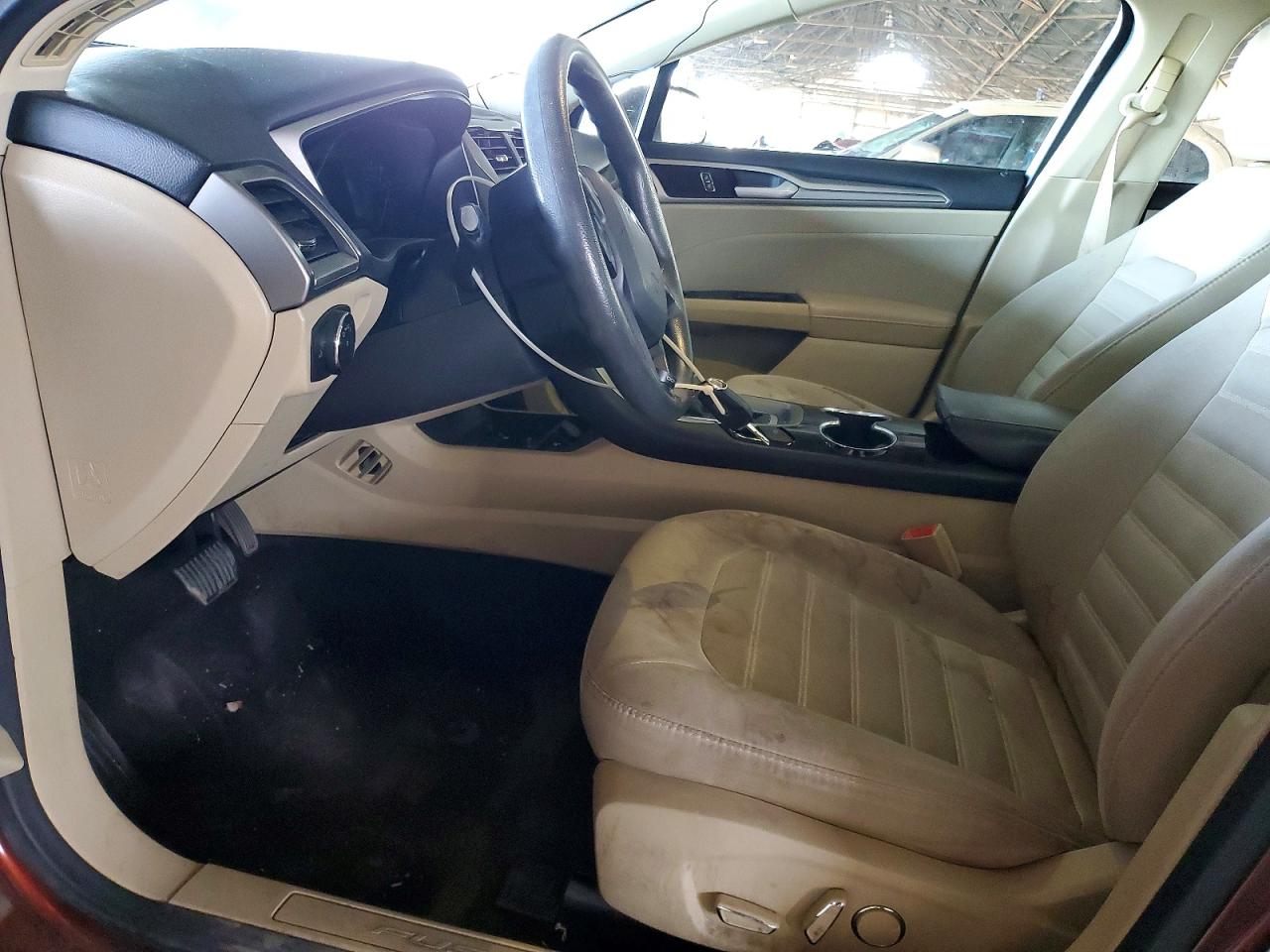 2015 FORD FUSION SE photo 7