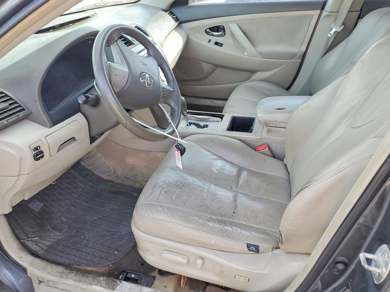 2009 TOYOTA CAMRY BASE photo 7