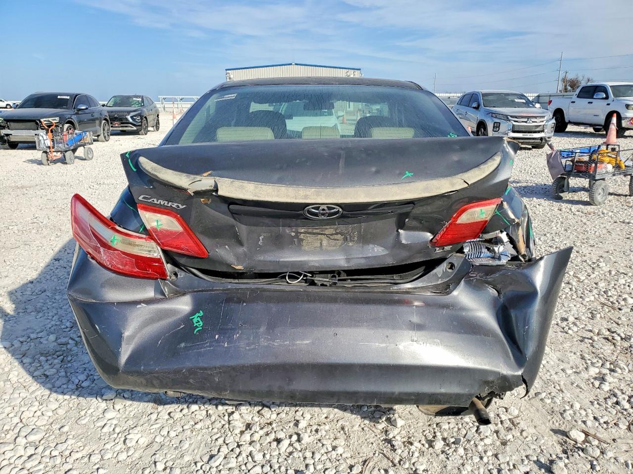 2009 TOYOTA CAMRY BASE photo 6
