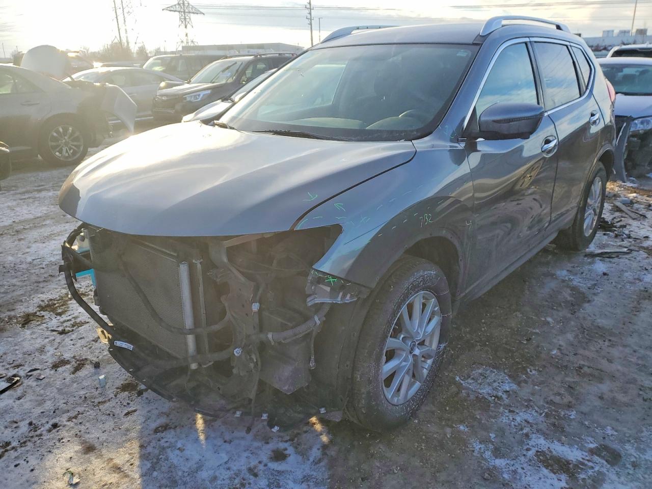 2017 NISSAN ROGUE