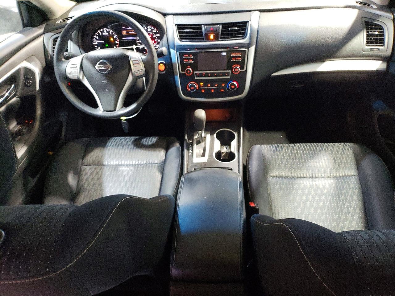2016 NISSAN ALTIMA 2.5 photo 22