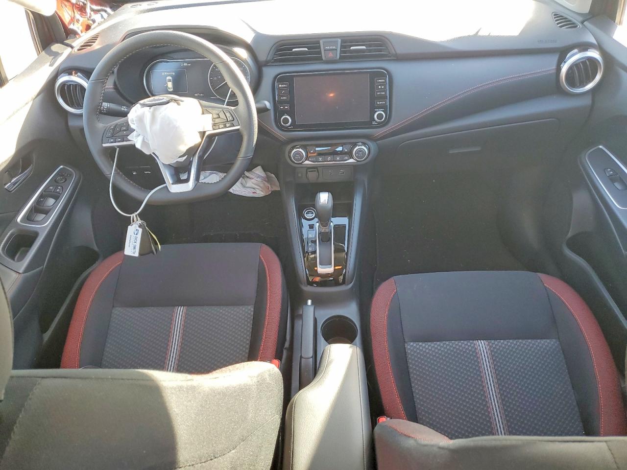 2025 NISSAN VERSA SR photo 15