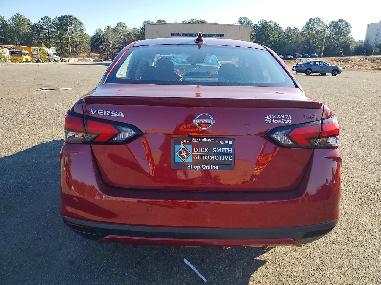 2025 NISSAN VERSA SR photo 11