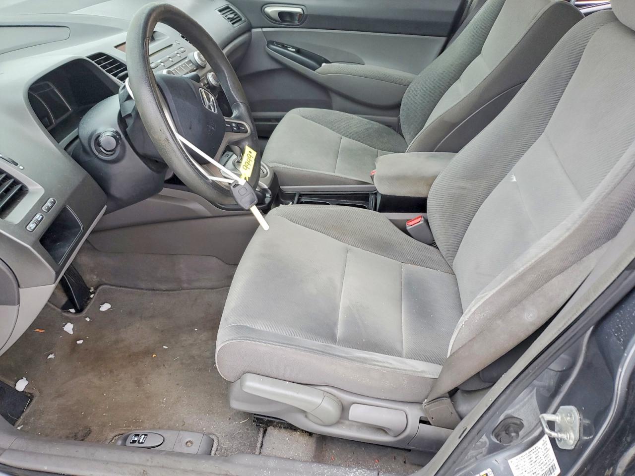 2010 HONDA CIVIC LX photo 7