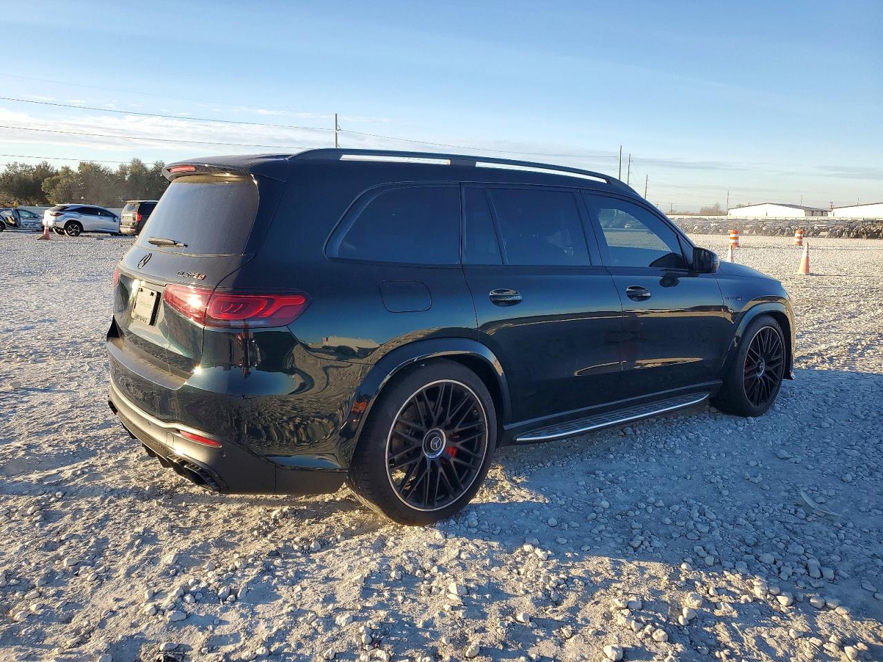2023 MERCEDES-BENZ GLS 63 AMG 4MATIC photo 3