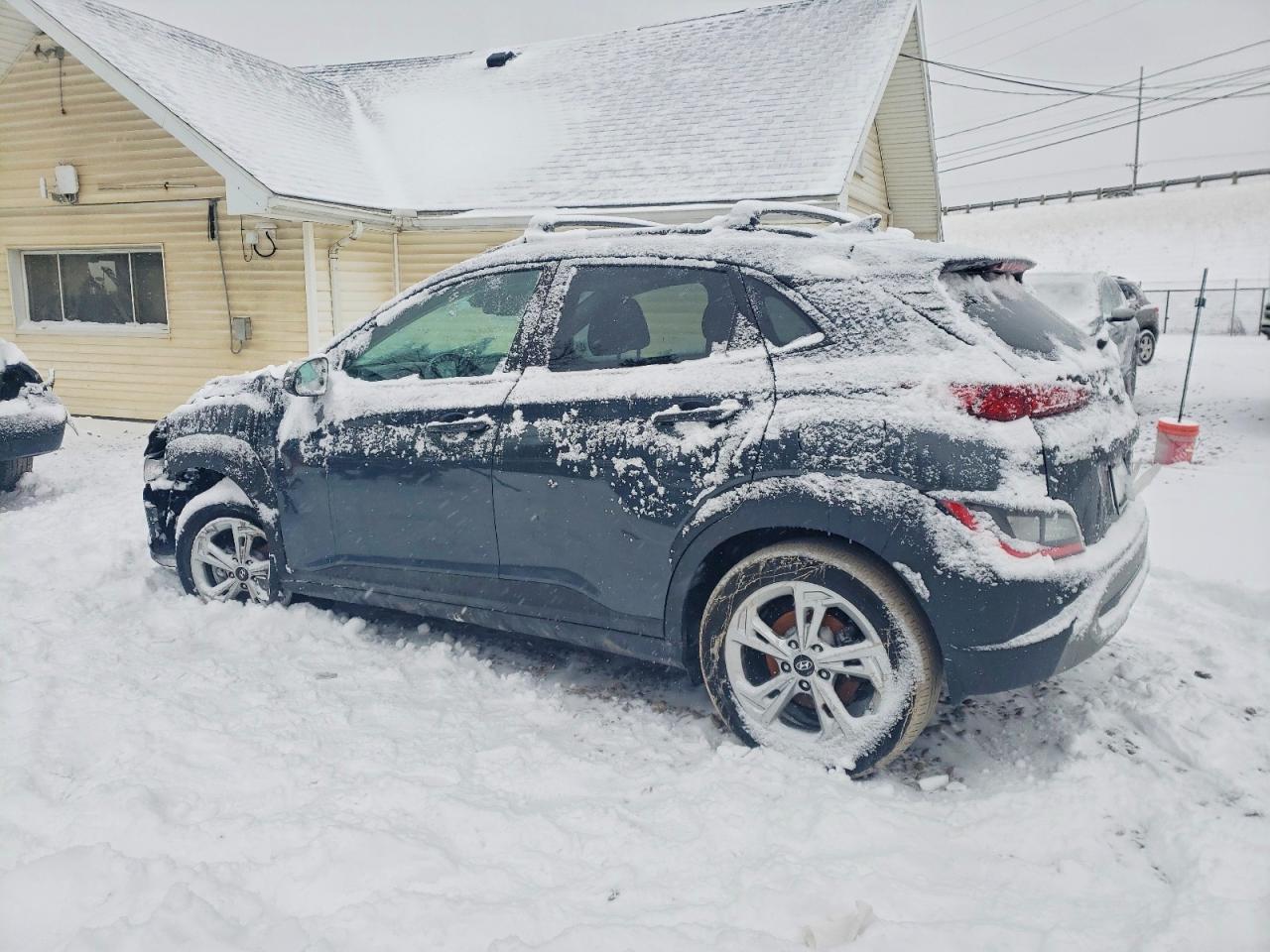 2022 HYUNDAI KONA SEL photo 2