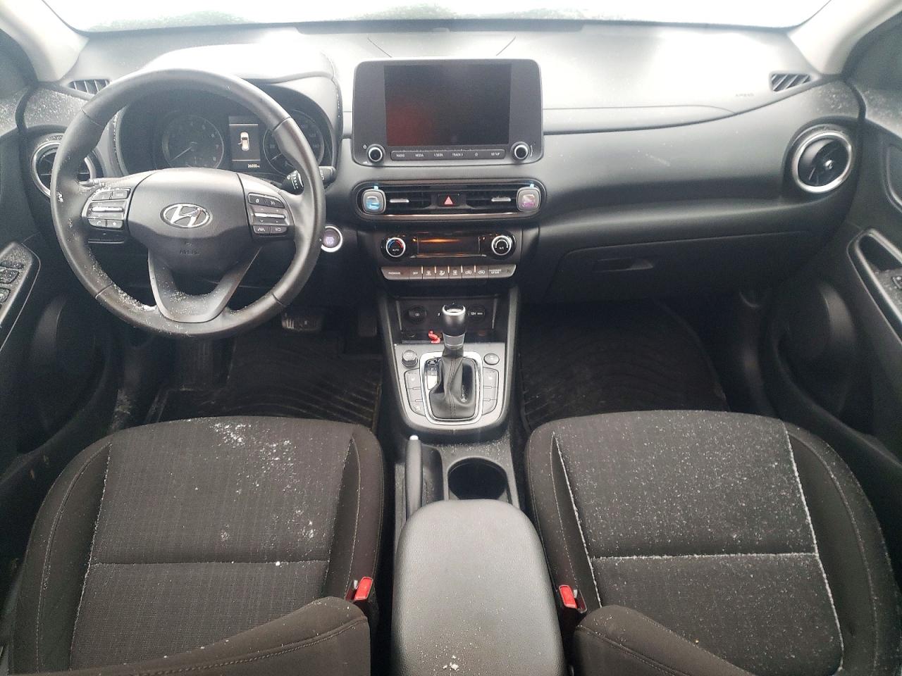 2022 HYUNDAI KONA SEL photo 8