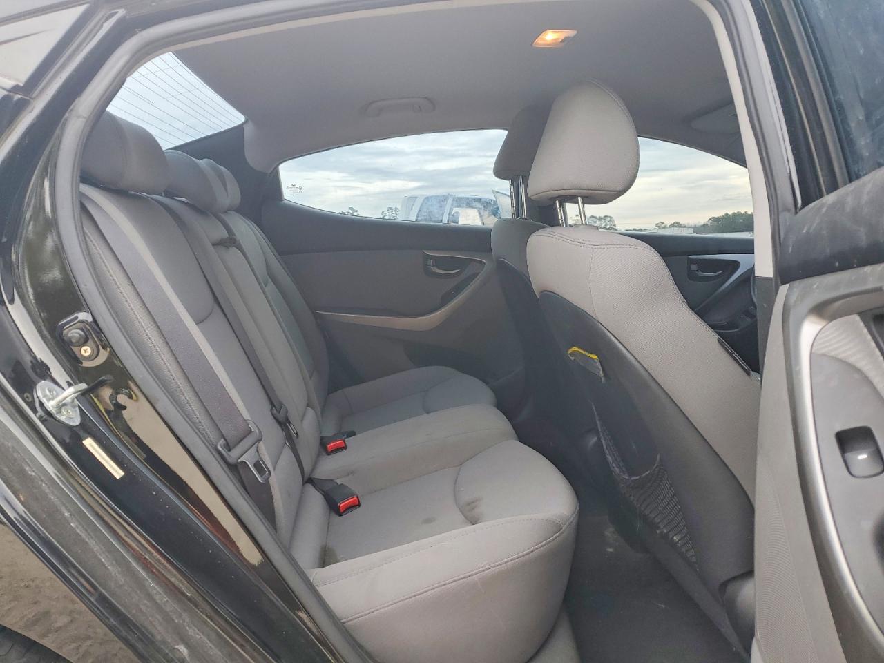 2013 HYUNDAI ELANTRA GLS photo 10