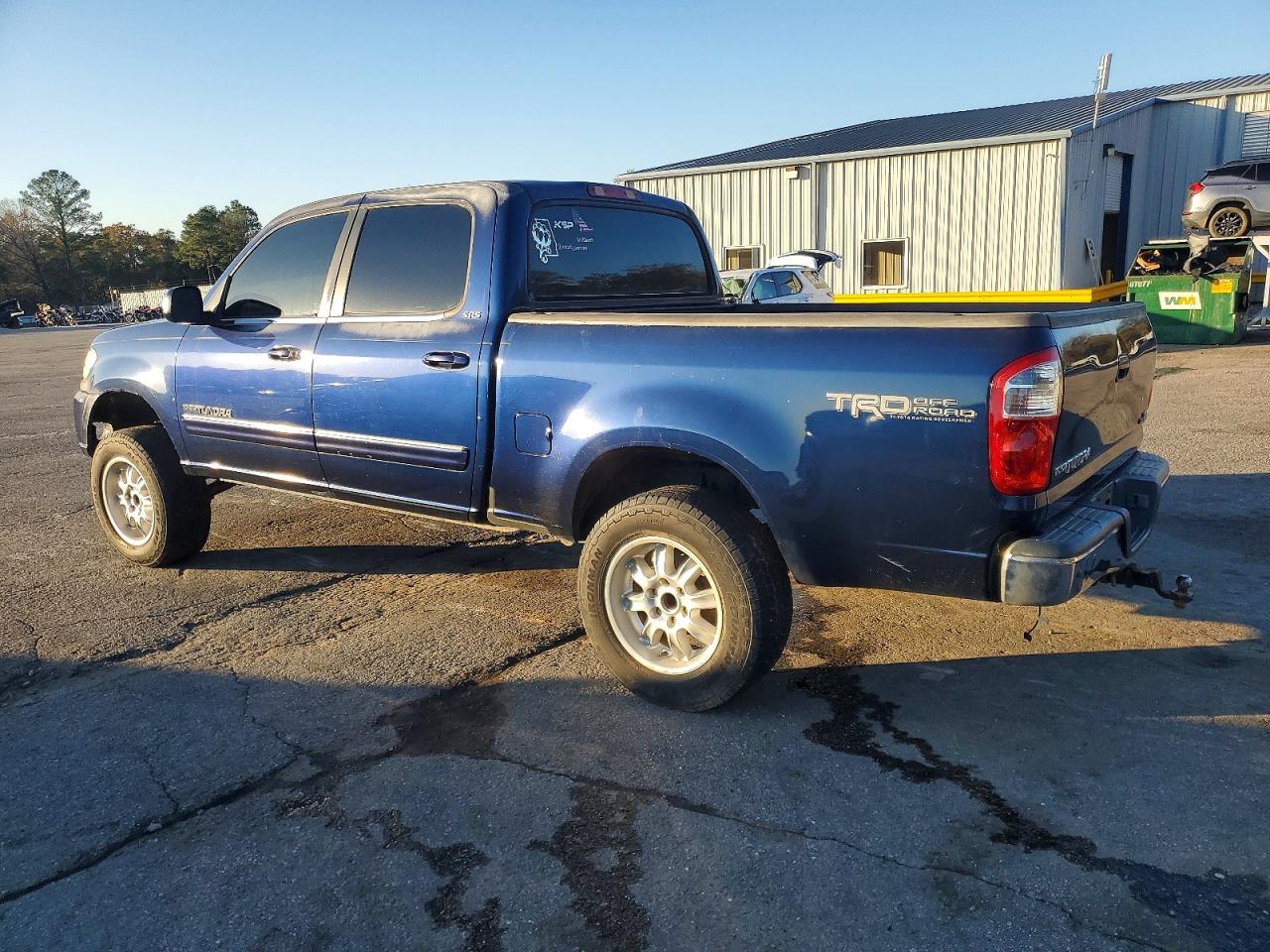 2004 TOYOTA TUNDRA DOUBLE CAB SR5 photo 2