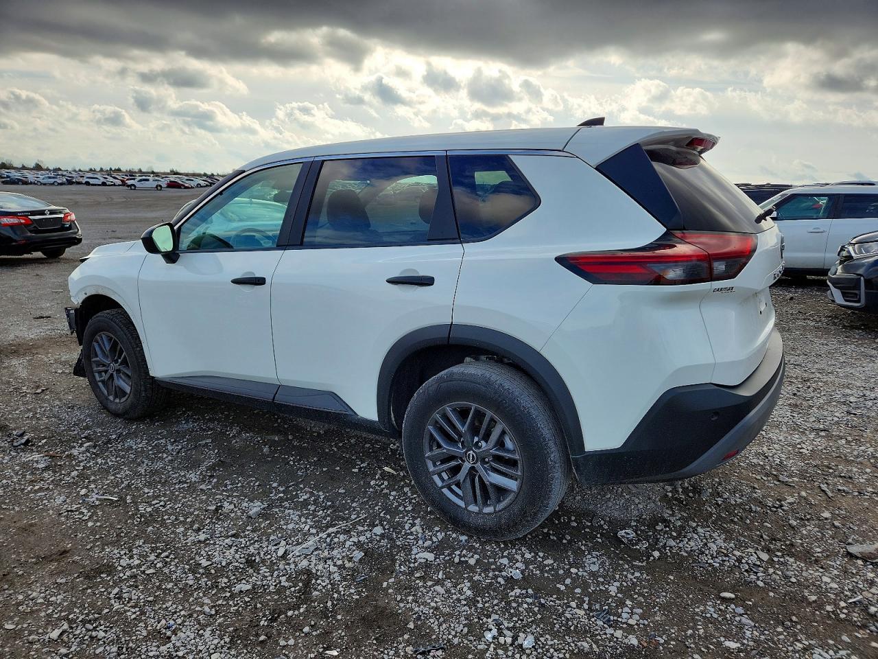 2023 NISSAN ROGUE S photo 2