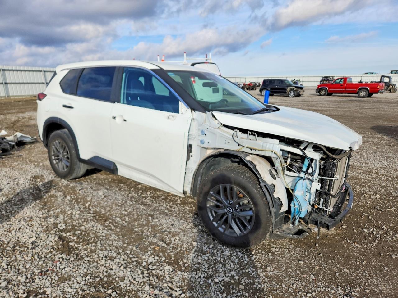 2023 NISSAN ROGUE S photo 4
