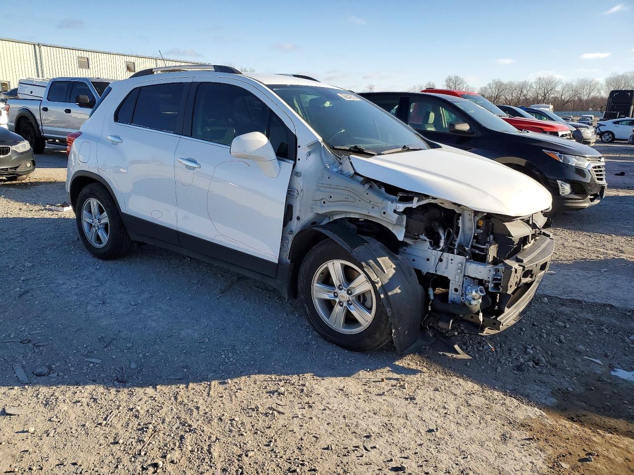 2019 CHEVROLET TRAX 1LT photo 4