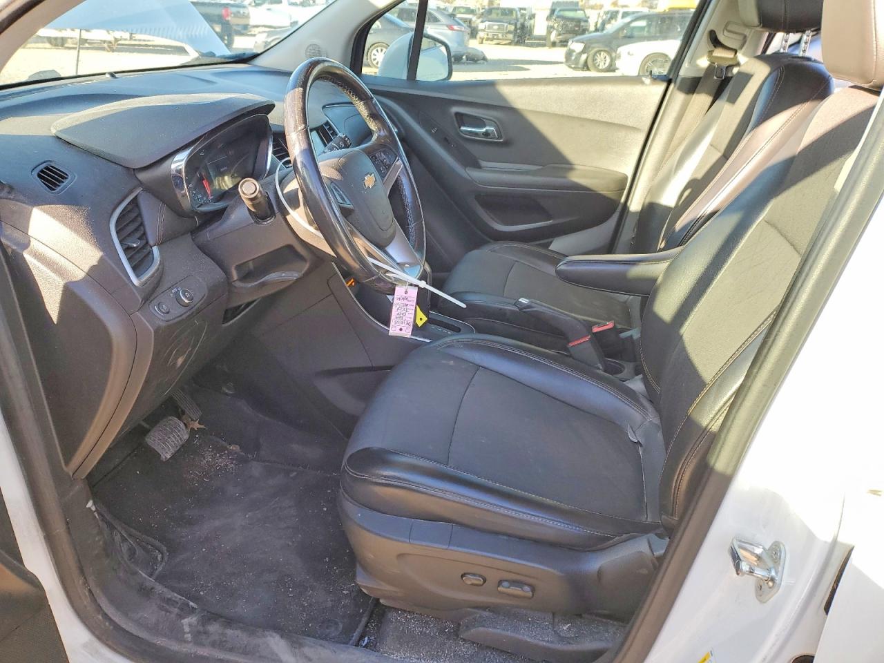 2019 CHEVROLET TRAX 1LT photo 7
