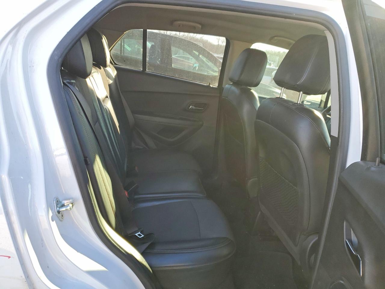 2019 CHEVROLET TRAX 1LT photo 11