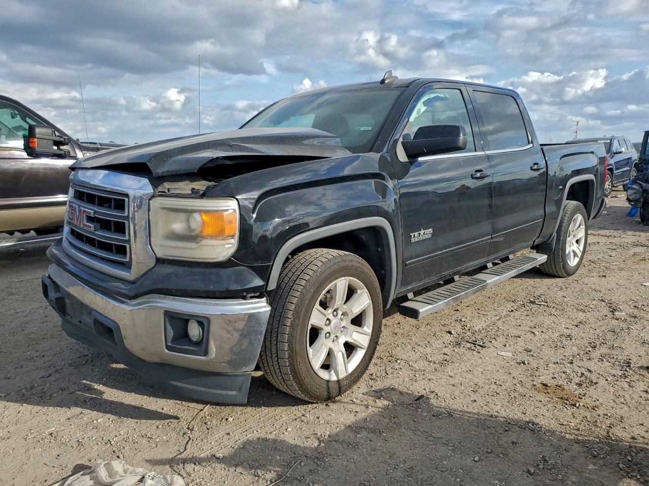 2015 GMC SIERRA