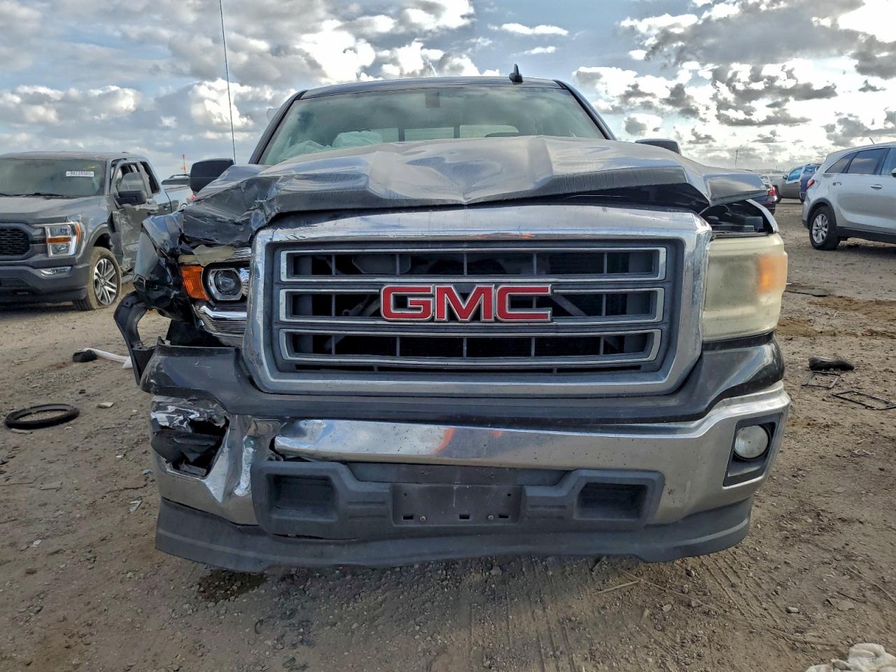 2015 GMC SIERRA C1500 SLE photo 5