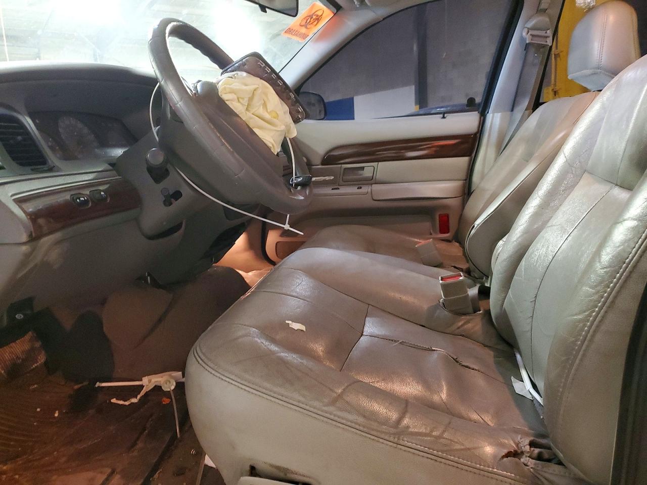 2004 MERCURY GRAND MARQUIS GS photo 7
