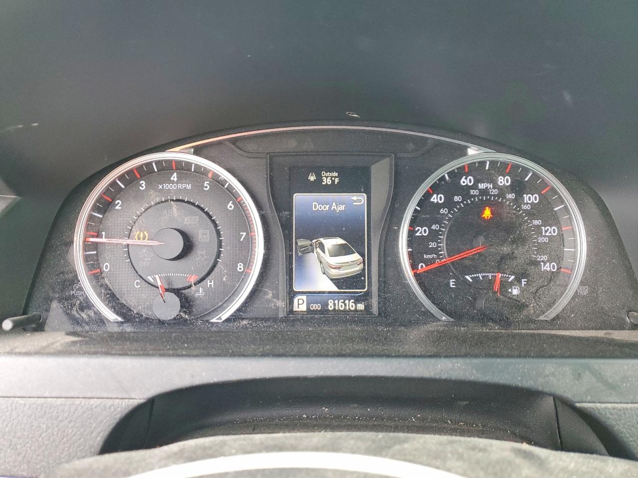 2017 TOYOTA CAMRY LE photo 17