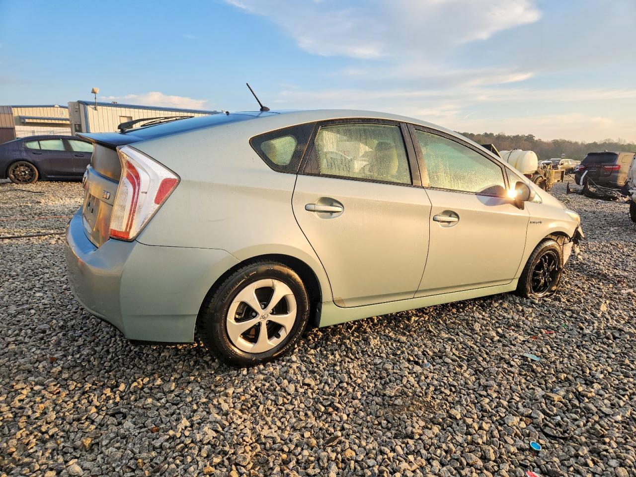 2012 TOYOTA PRIUS photo 7