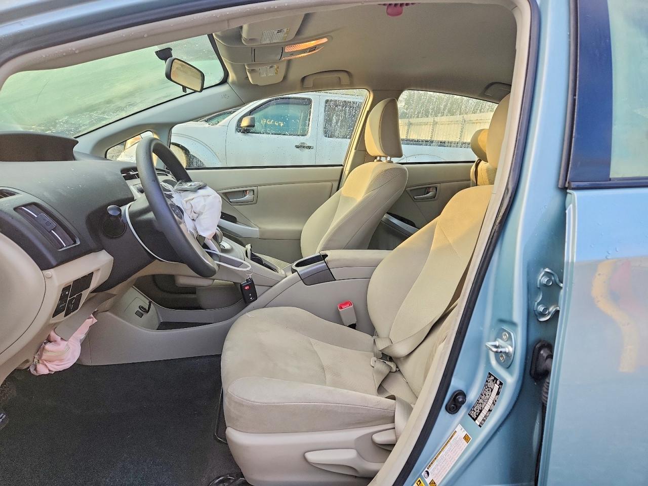 2012 TOYOTA PRIUS photo 19