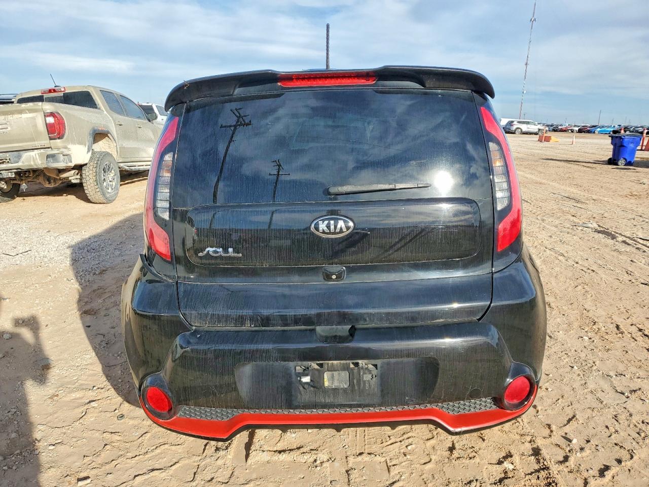 2015 KIA SOUL + photo 6