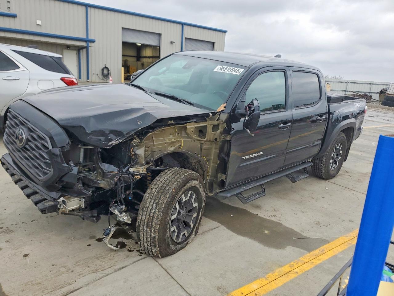 2021 TOYOTA TACOMA