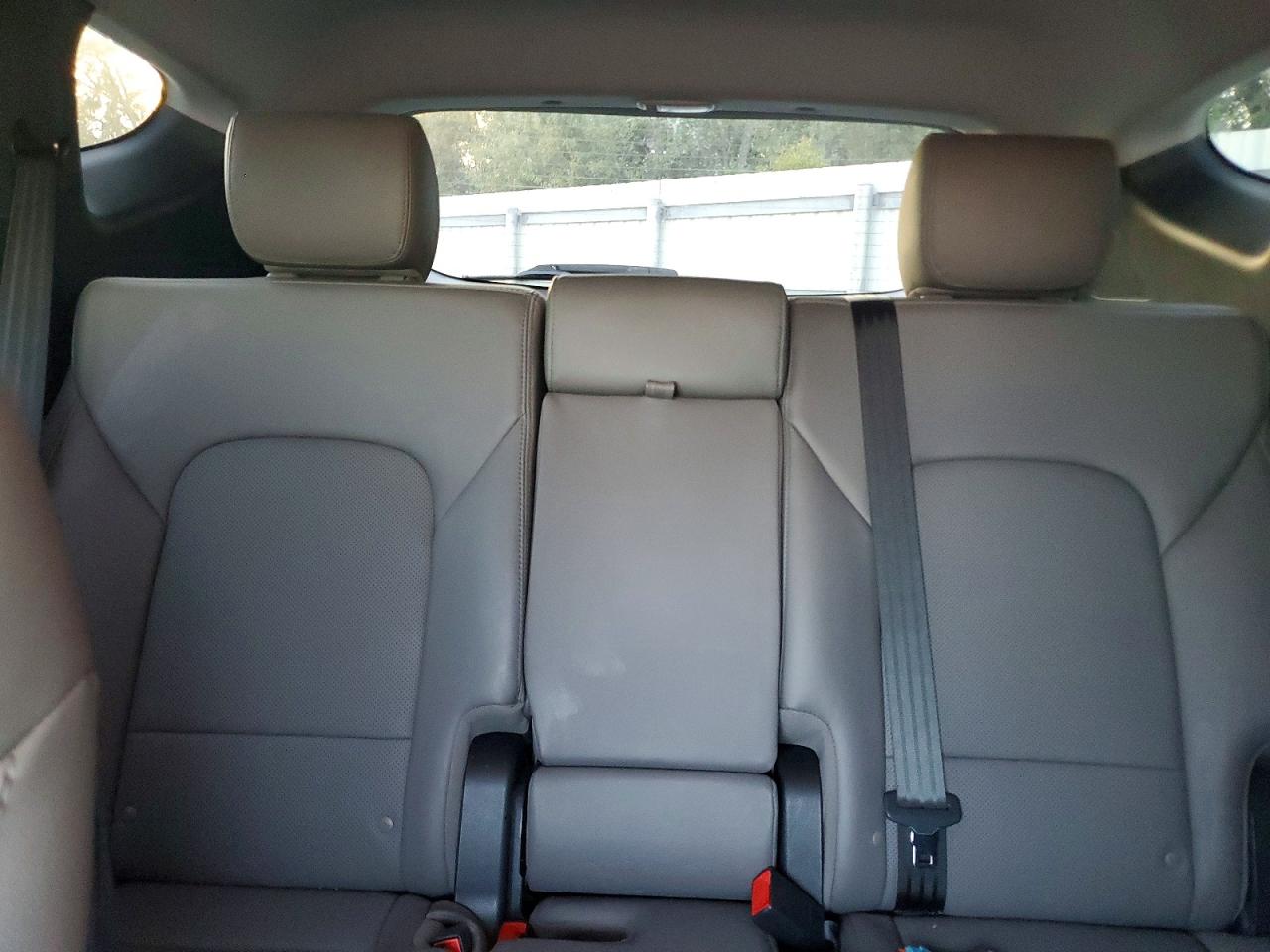 2017 HYUNDAI SANTA FE SPORT photo 28