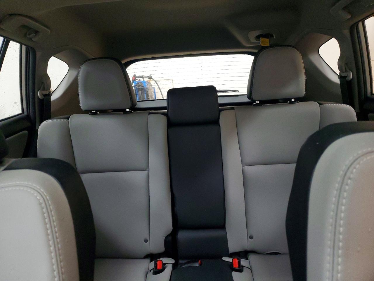 2017 TOYOTA RAV4 LIMITED photo 10