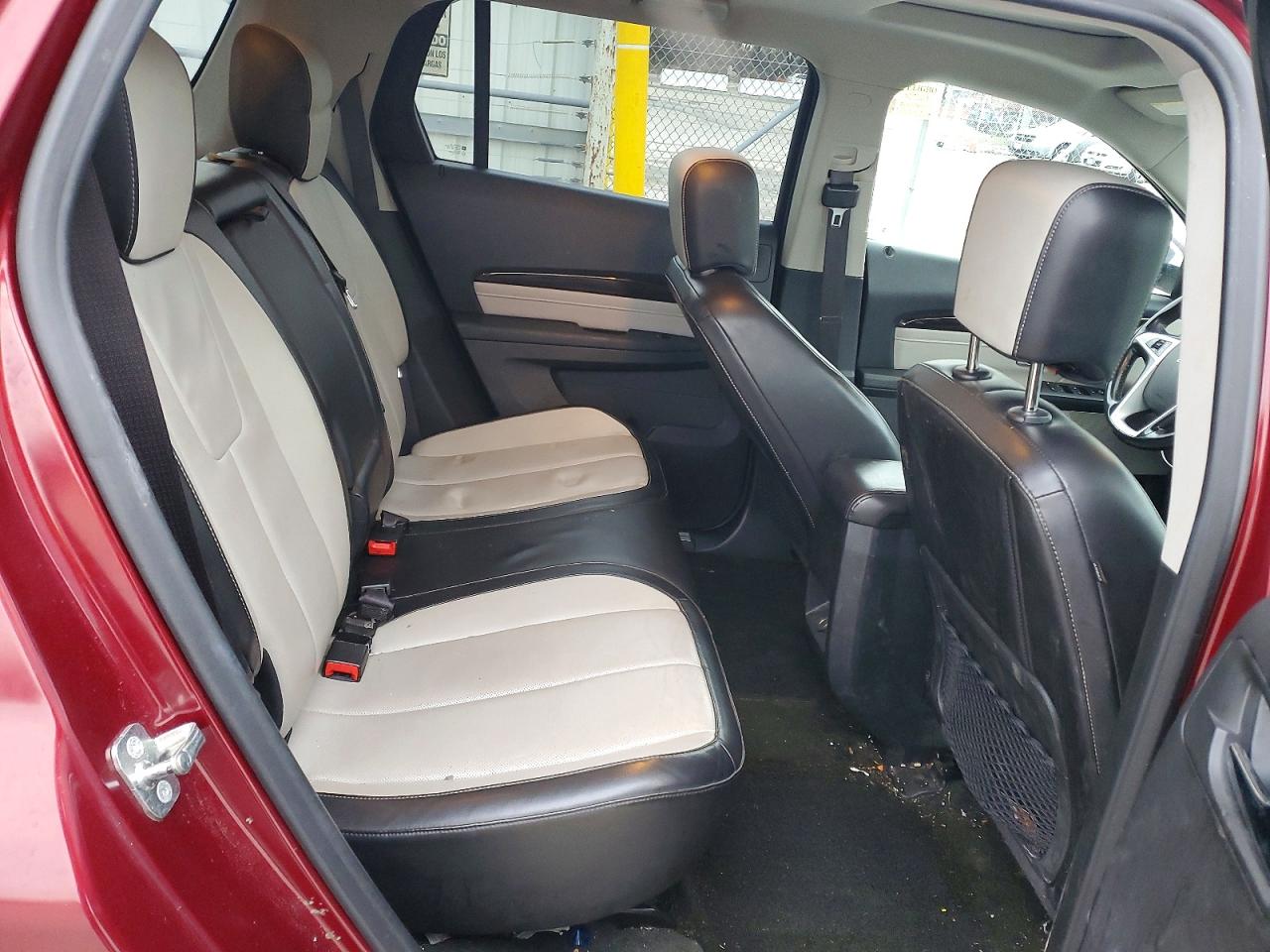 2017 GMC TERRAIN DENALI photo 11